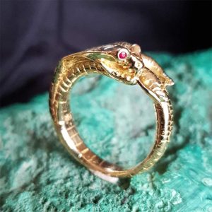 bague Cobra Or jaune et Yeux rubis